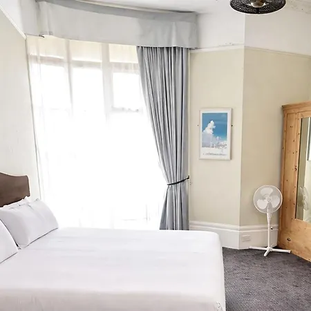 Brighton House-2